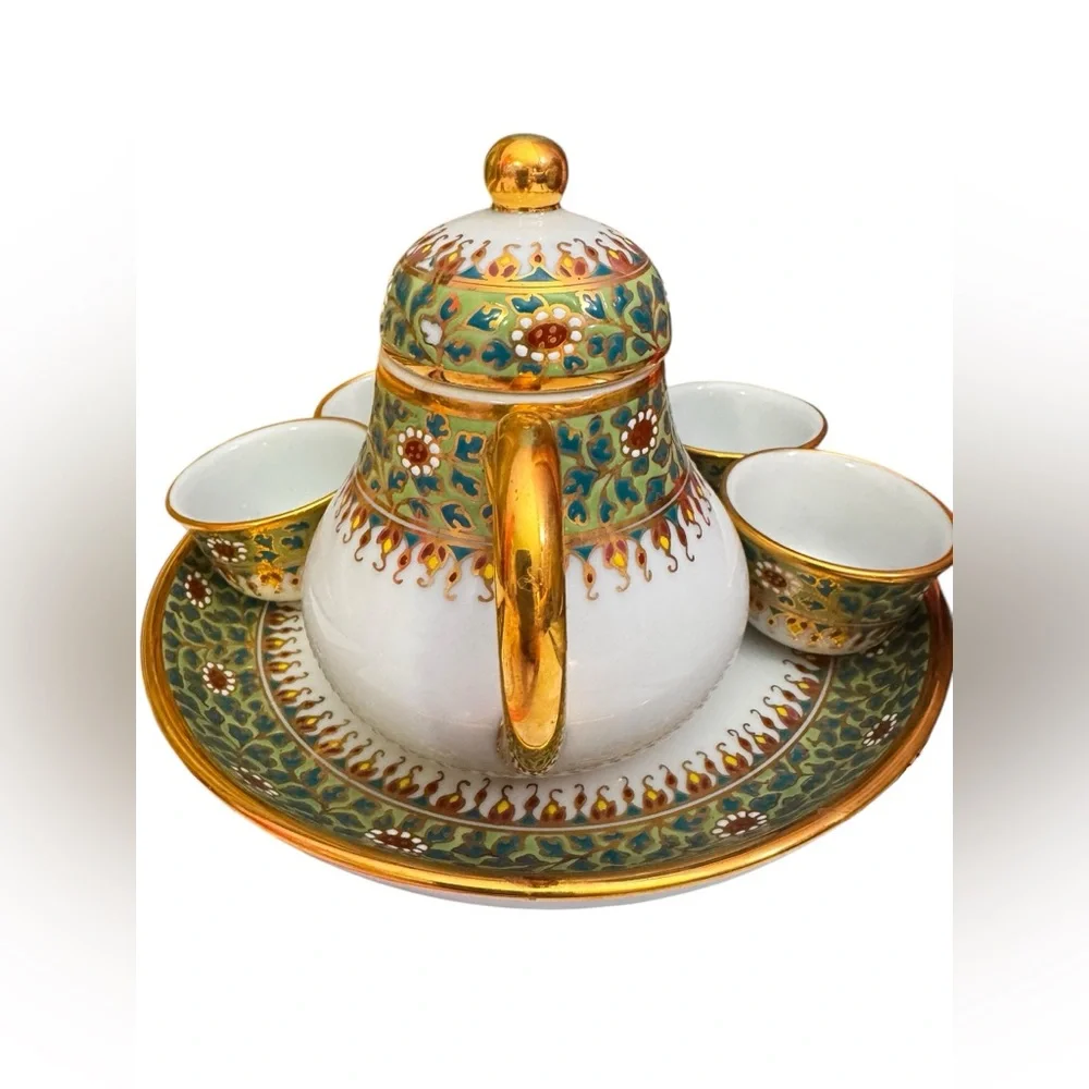 Vintage Hand-Painted Porcelain Tea Set – Gold & Floral Design - Picture 8 of 16